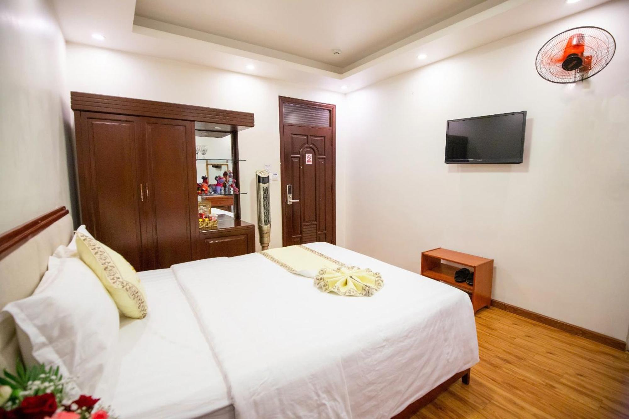 Thanh Do Hotel Da Lat Buitenkant foto