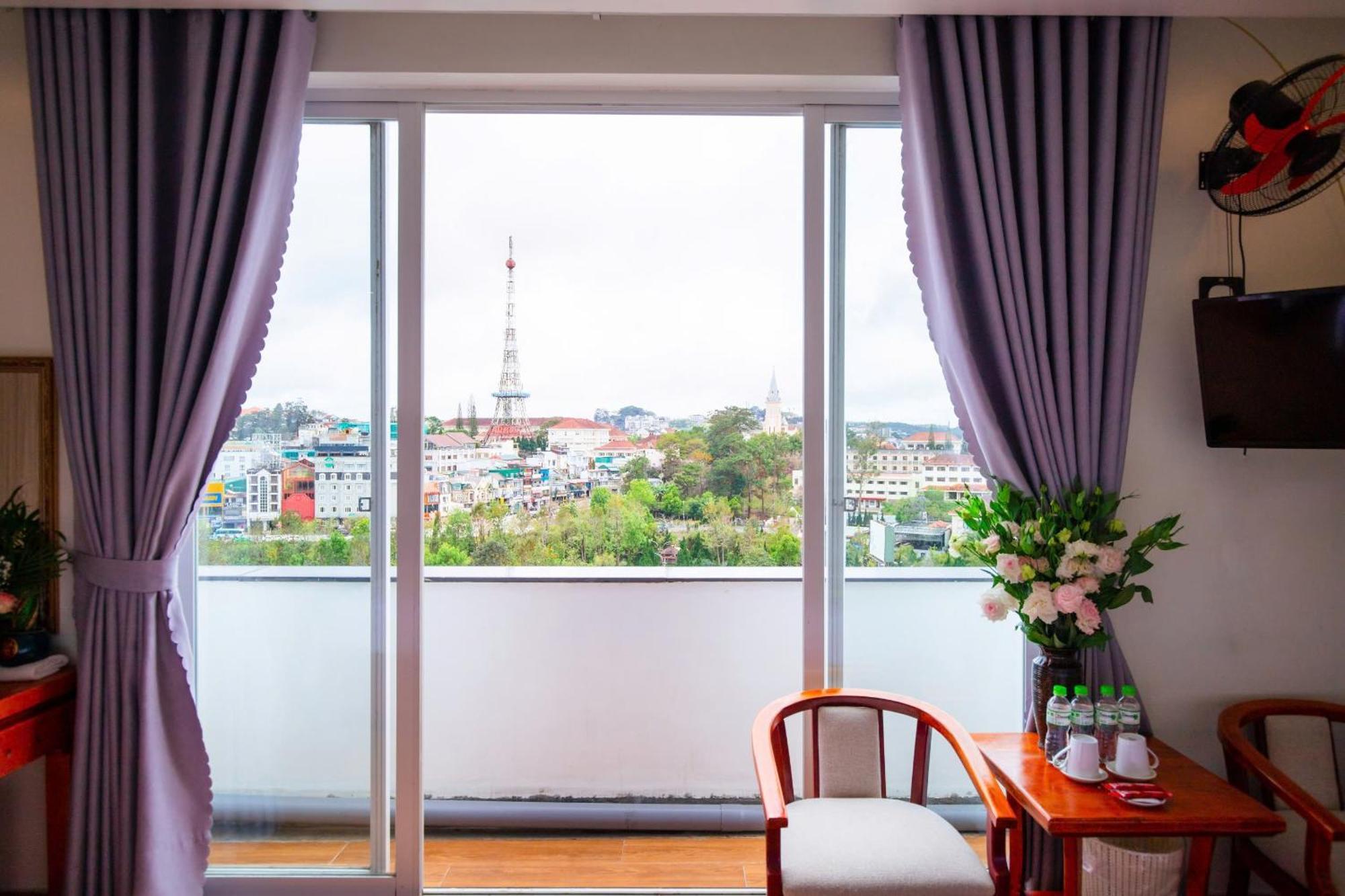 Thanh Do Hotel Da Lat Buitenkant foto