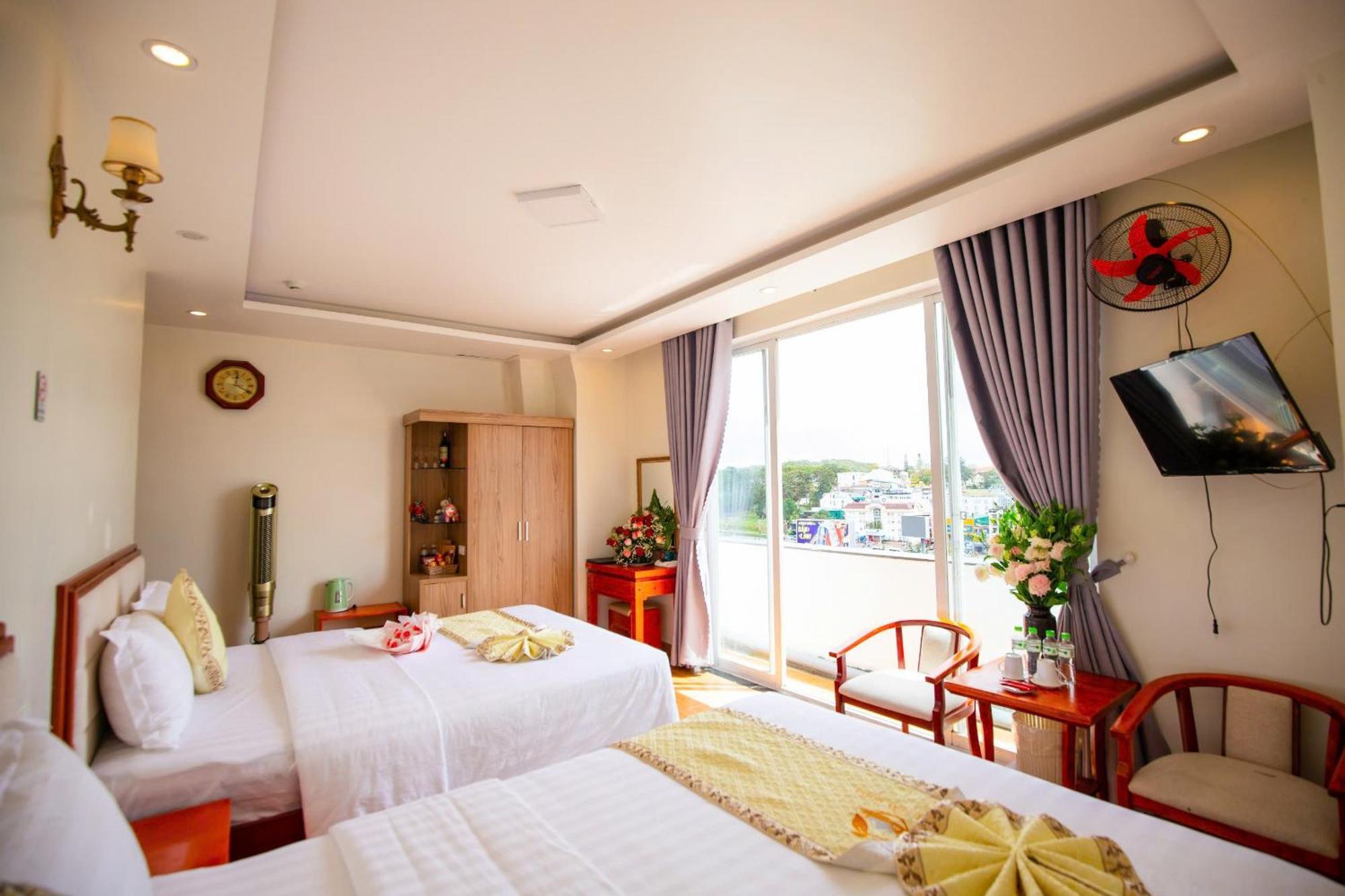 Thanh Do Hotel Da Lat Buitenkant foto