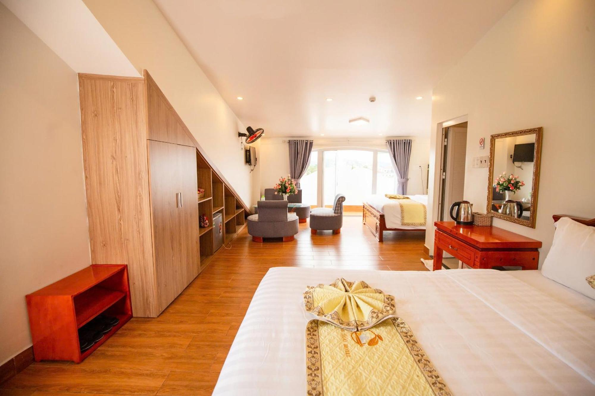 Thanh Do Hotel Da Lat Buitenkant foto